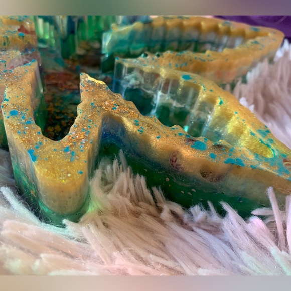 4 FOR 10$. - Picture 4 of 9